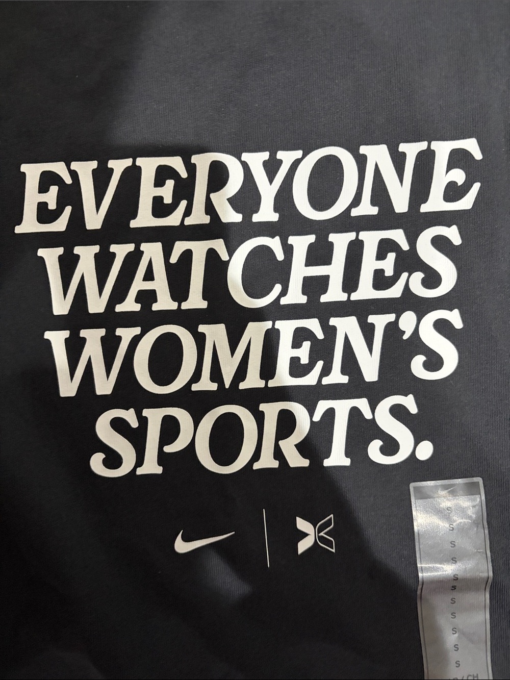 Nike Black everyone watches women’s sports - Picture 3 of 3